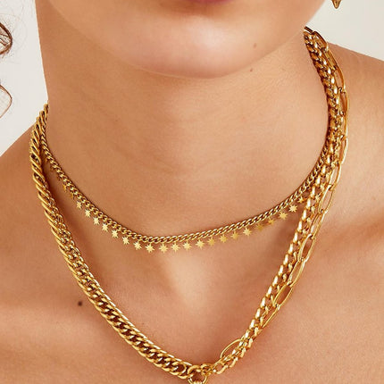 Collier en acier inoxydable avec pendentifs étoile du Nord – Étoiles scintillantes – Couleur or – 35 cm