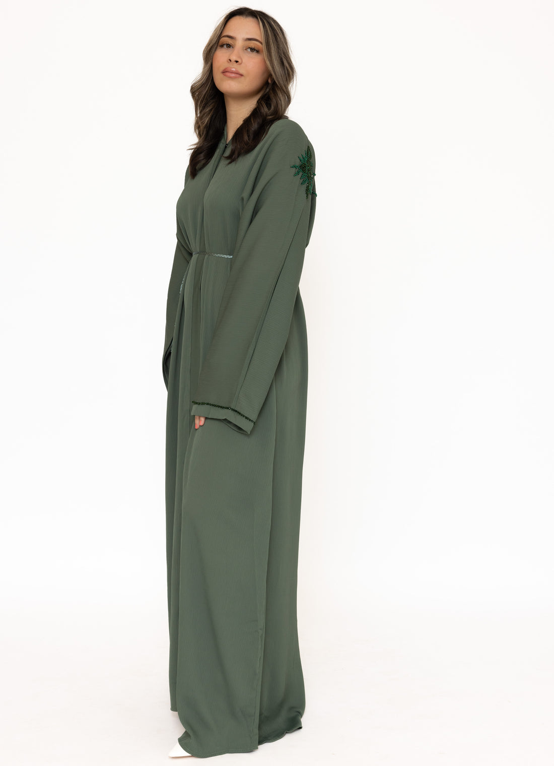 Groene Dubai abaya in kimonostijl – maten 56, 58 en 60 – foto 3