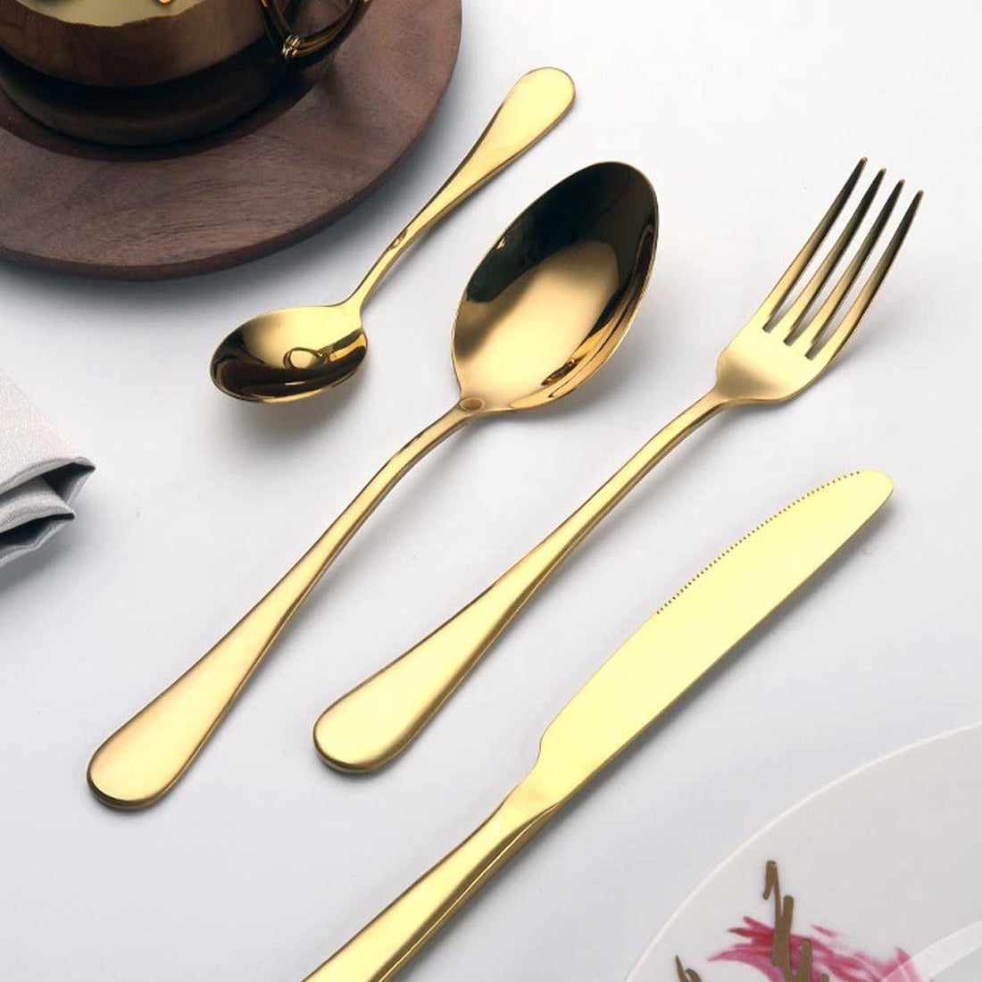 Gold-colored 24-piece cutlery set - Cutlery for 6 people