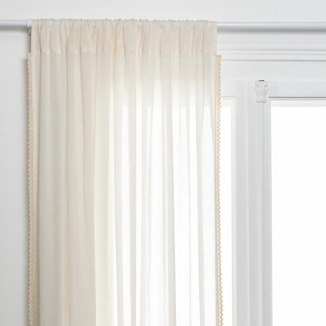 Atmosphera Lace Curtain 140x240cm - Ready-made with eyelets - White