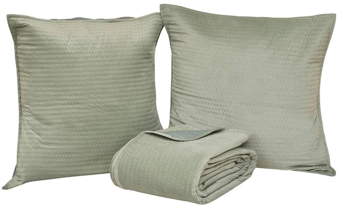 Beddensprei Lilou 240 x 260 cm – celadon groen, met 2 kussenslopen – foto 3