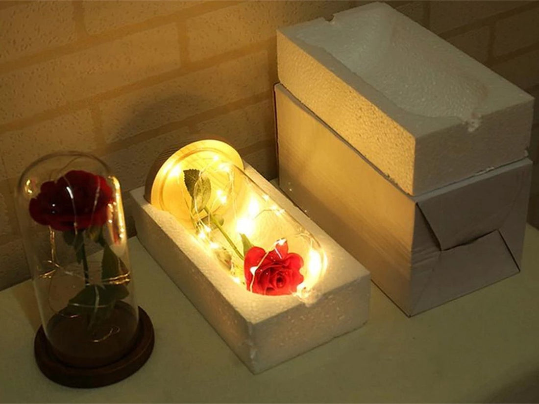 Forever Rose in glazen case – rode kunstroos met ledverlichting – foto 4