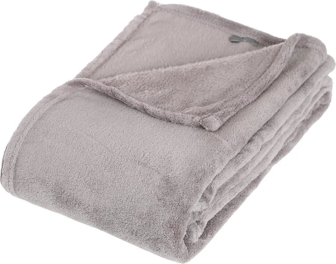 Atmosphera Fleece-Decke oder Plaid flauschig - hellgrau - 125 x 150 cm - Polyester - Sofadecke - Fleece-Plaid