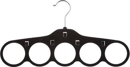 Cintre multiple écharpes et ceintures