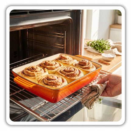 Hage - 3-Delig Keukenset - Ovenschaal 3,5 L - Gietijzeren Bakvorm met Emaille - Rechthoekige Braadschaal voor Oven - Vlees, Gebak en Ovenschotels - Stevige Bakschotel met Handgrepen - Gelijkmatige Warmteverdeling - Oranje