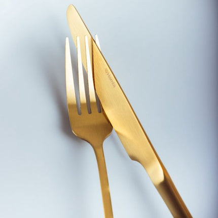 HOMLA - Abele Bestekset - 16-Delig Luxe Bestekset - Iridescent Cutlery Set - Modern Design Tafelbestek - Lepels, Vorken & Messen - RVS - Goud