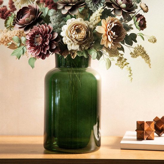 Homla - Tenno Flower Vase - Decorative Vase - Modern Design - Large Glass Vase for Dried Flowers & Bouquets - Scandinavian Interior - Stylish Home Accessory - Ø14.5 x 25.5 cm - Green