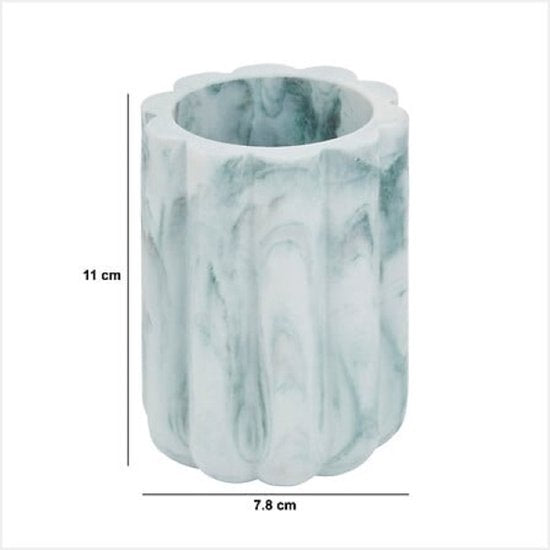 Badkamer Accessoiresset – Moderne Badkamer Accessoires – Zeeppomp 230ml & Tandenborstelhouder Set – Luxe Zeepdispenser & Tandenborstelhouder Set – Polyresin – Wit Marmer