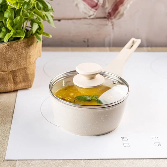 Klausberg pannenset crème – koekenpan 24 cm en steelpan 16 cm met deksel – foto 5