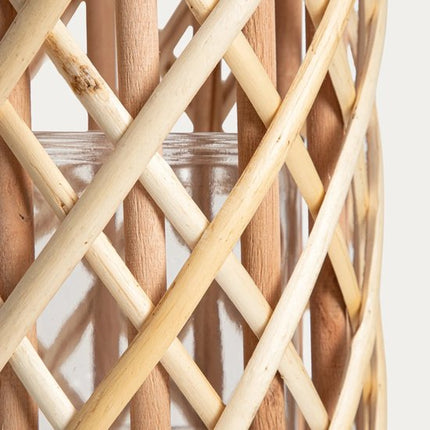 HOMLA - Radiant Lantaarn Smal Gevlochten Hout - Decoratieve Windlicht Lantaarn met Handvat - Natuurlijke Sfeerverlichting - Boho & Scandinavisch Interieur - Kaarsenhouder voor Woonkamer & Terras - 17 x 50 cm - Naturel