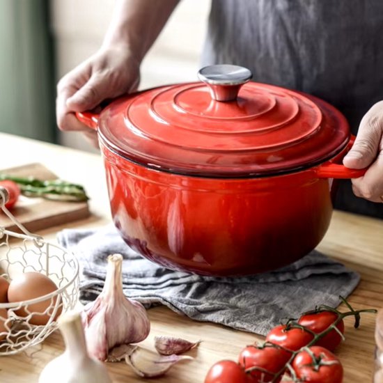 Hage - 3-Piece Roasting Pan Set - Cast Iron Pan Set - Casserole Set - 3L, 4L and 5L with Lid - Enamelled Cooking Pots - Ø22, Ø24 and Ø26 cm - Induction - Oven - Heat Retention - Red