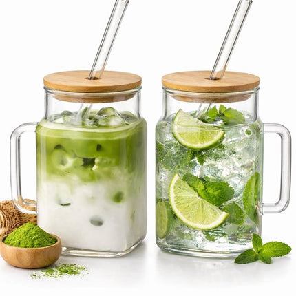 Drinkbekersset - Set van 2 - Iced Coffee Glazen - Matcha Bekers met Handvat - Cocktailglazen met Deksel en Glazen Rietje - Bamboe Deksel - Herbruikbare Drinkglazen - 550 ml - Transparant