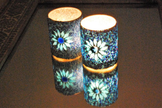 Photophore cylindrique - mosaïque et perles - bleu -