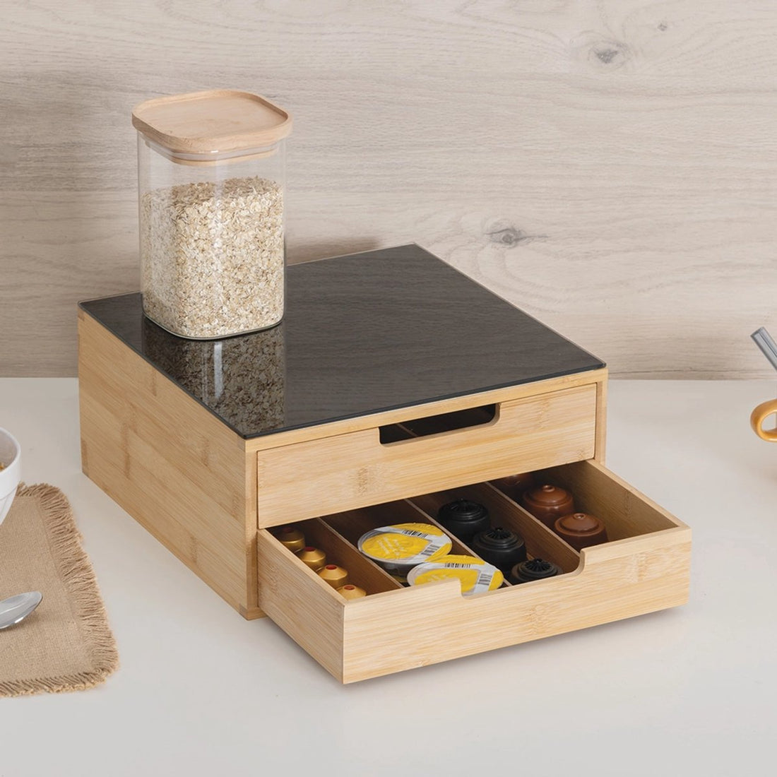 5Five koffiecup houder en capsulehouder met 2 lades – bamboe, 30 x 30 x 14 cm – foto 3