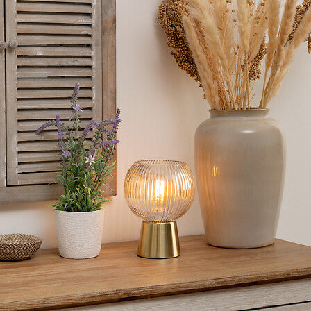 Moderne Tafellamp - Glas & Goud Metaal - 19,5 cm Hoge Sfeerverlichting (Ø 15 cm, Koord 150 cm) - Luxe Design voor Woonkamer of Slaapkamer