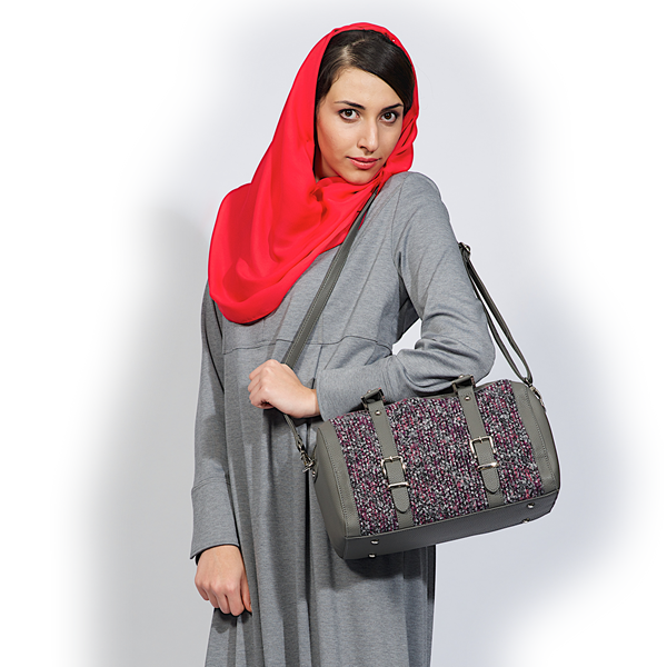 Abaya Gris Plume