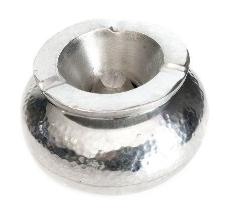 Cendrier en aluminium moulé