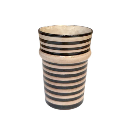 Tasse marocaine Asfi – Noir et Blanc – Poterie artisanale – Ø7.5 cm x 10 cm