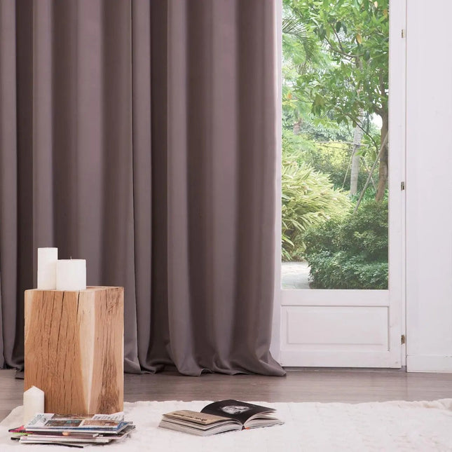 Atmosphera rideaux occultants - lot de 2 - l.135 x L.240 cm - taupe - plissé - à œillets - prêts à poser