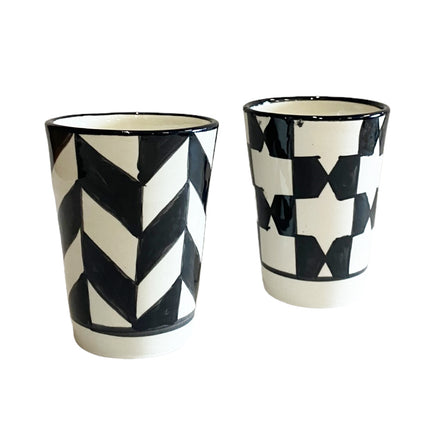 Tasses en céramique de Fès noir et blanc - lot de 2