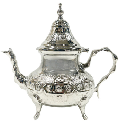 Théière Marocaine Traditionnelle Argentée – Fabriquée à la main à Fès – 1,5 Litre