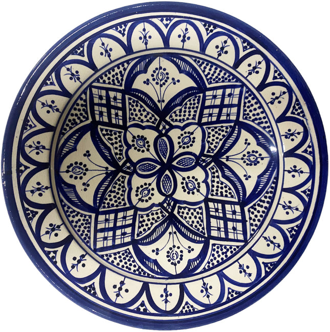 Plat marocain bleu avec motifs floraux