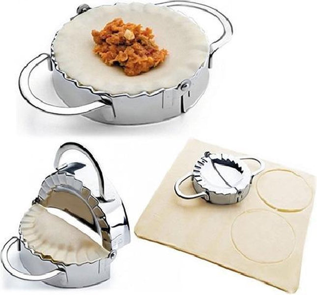 Machine à raviolis - Moule à quenelles - emporte-pièces - coupe-pâtes - 15x10,5x2,5cm
