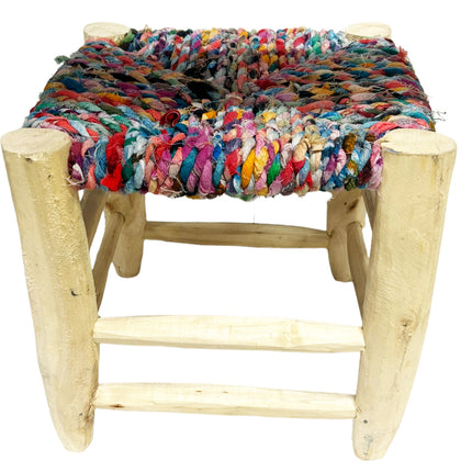 Tabourets marocains en bois multicolores