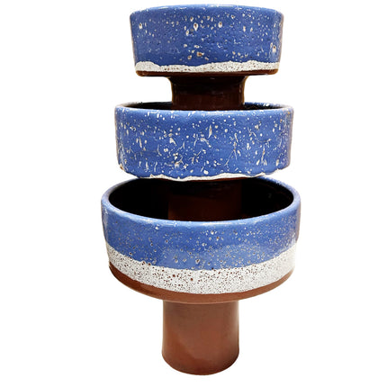 Coupe en faïence sur pied