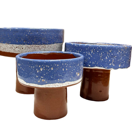 Coupe en faïence sur pied