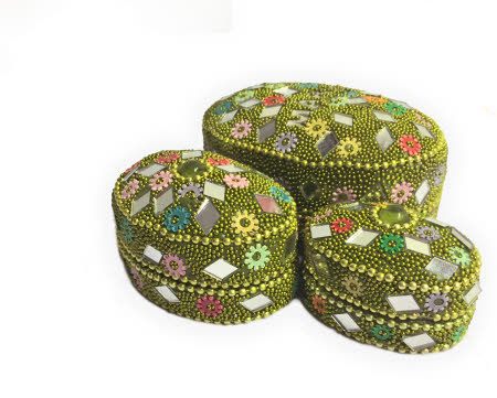Oval storage boxes