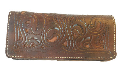 Pochette marron foncé 100 % cuir