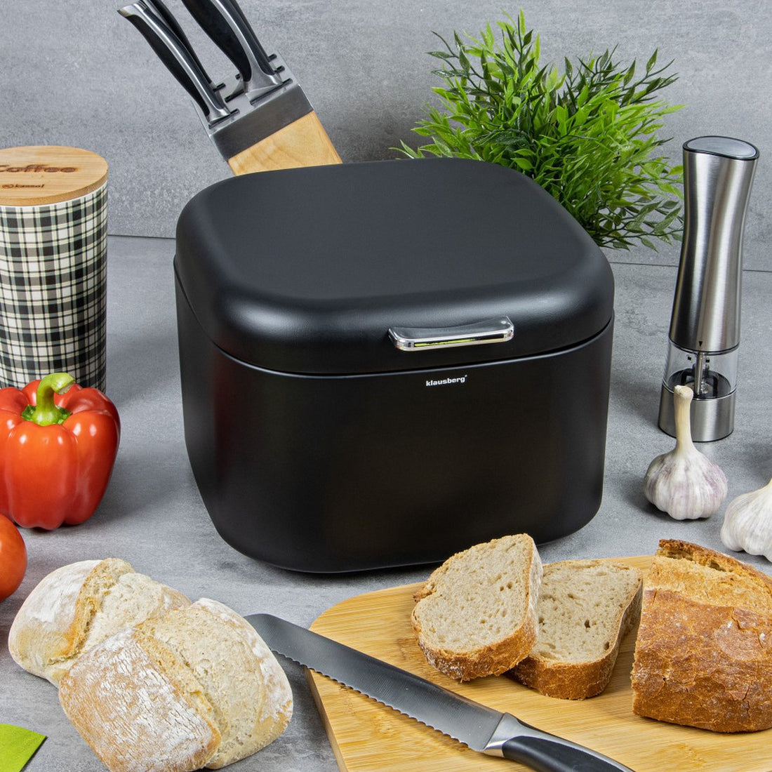 Klausberg 7502 - Bread bin - black - steel