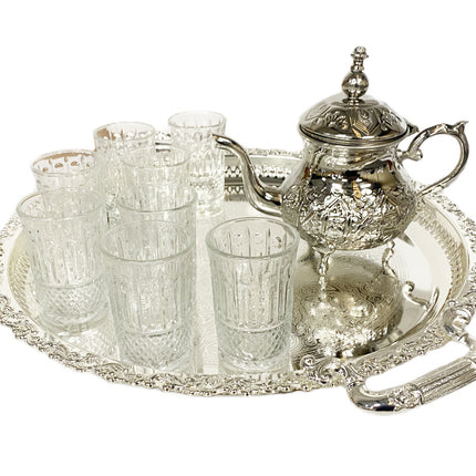 Service à thé marocain avec théière et verres