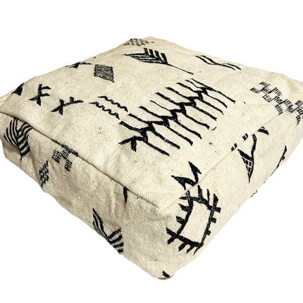 Pouf de sol carré en kilim marocain