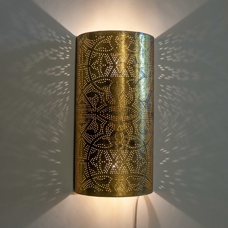 Orientalische Filigran-Wandleuchte Halb-Zylinder Gold