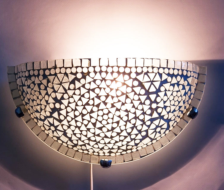 Oosterse wandlamp glasmozaïek halve Maan