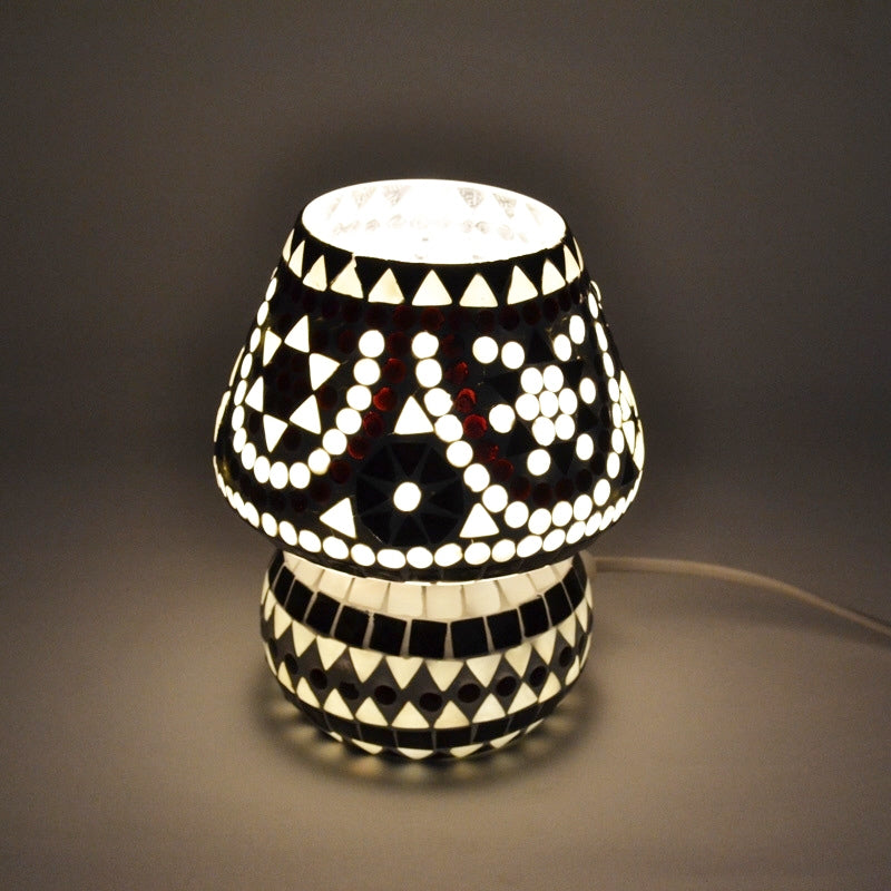 Orientalische Mosaik-Tischleuchte Pilz schwarz-weiß