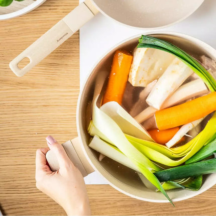 Batterie de Cuisine 12 Pièces avec Revêtement en Marbre - Compatible Induction, Gaz et Toutes Sources de Chaleur - KLAUSBERG