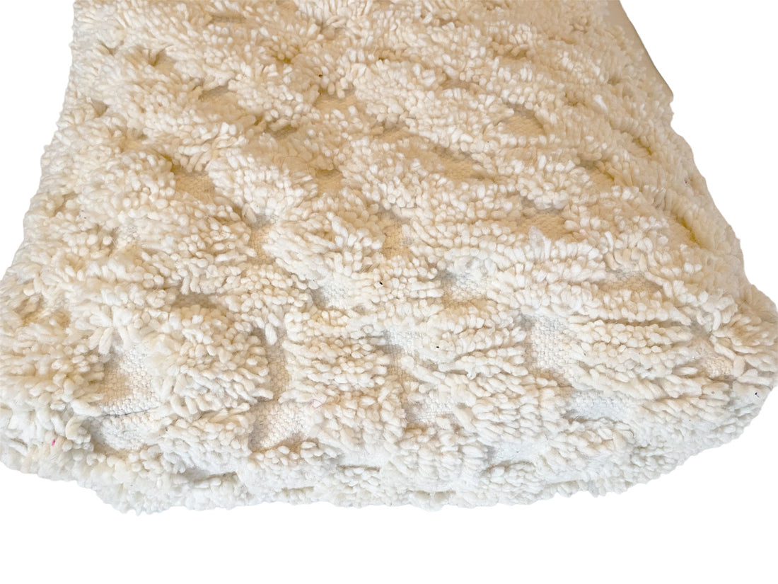 Handgefertigter marokkanischer Berber-Pouf (Beni Ourain)