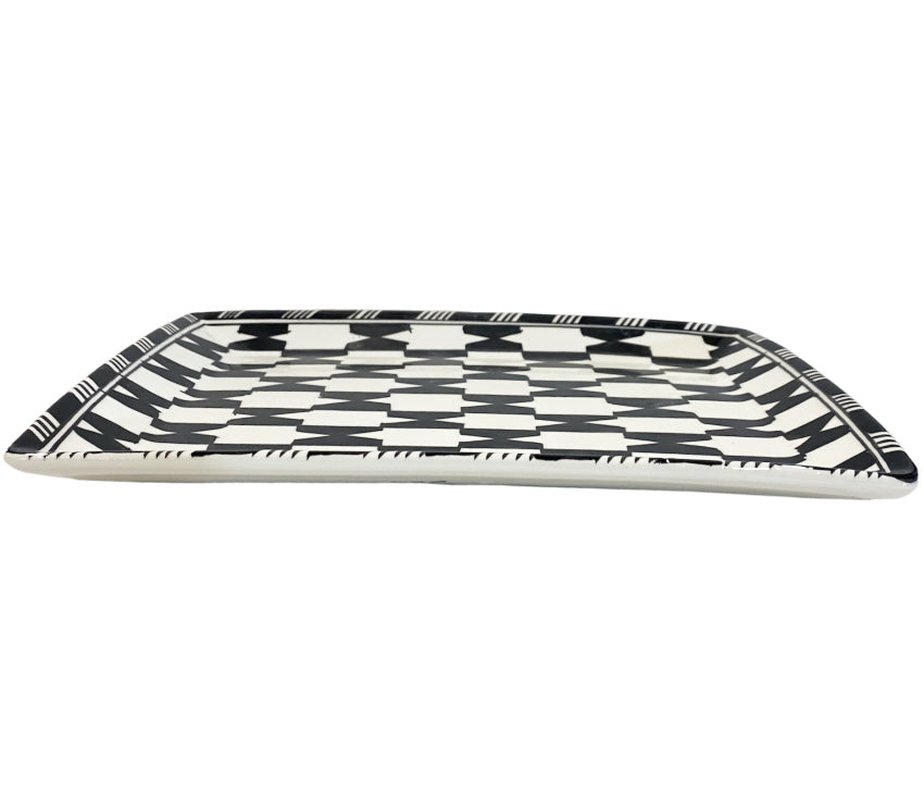 Earthenware rectangular flat plate black white 32X21 CM