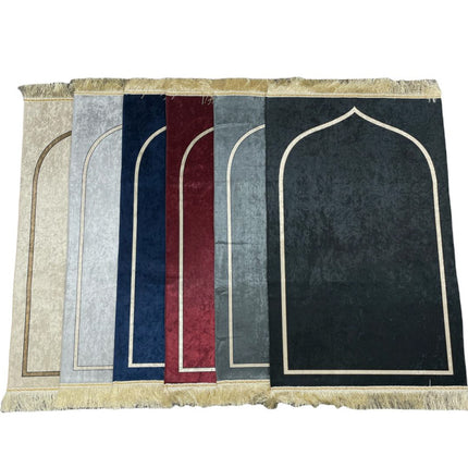 Tapis de prière en velours à motifs