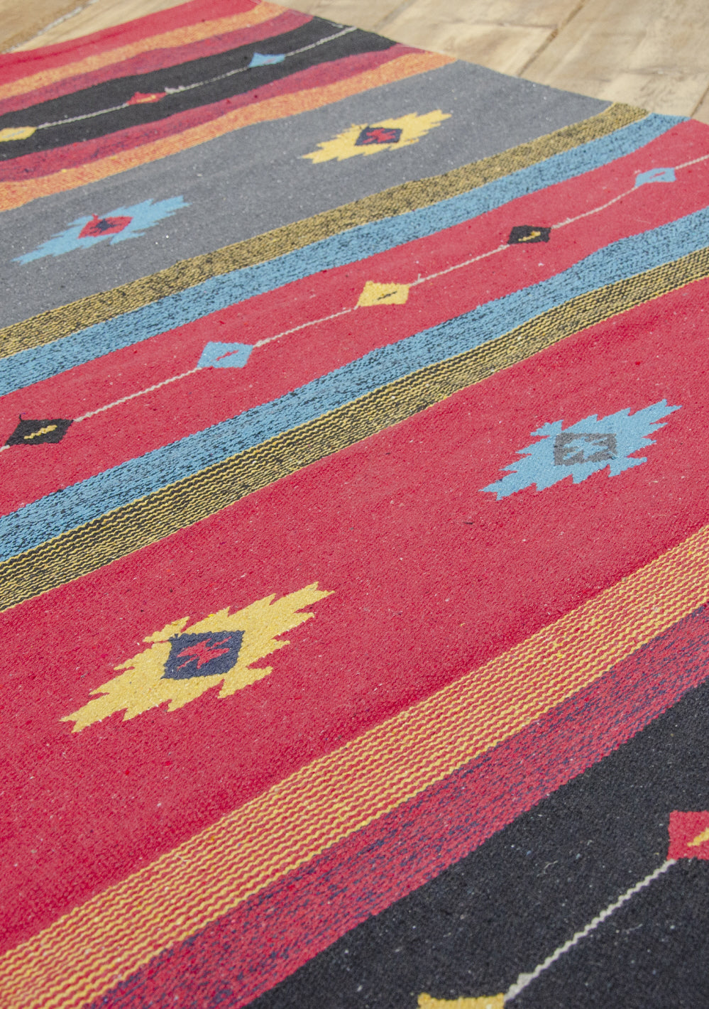 Sarkhan handgewebter Kelim-Teppich, 60 x 110 cm