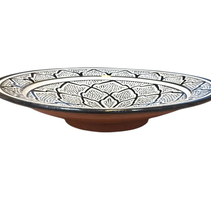 Plat marocain Ø35 cm – Céramique noir et blanc faite à la main – Motif géométrique