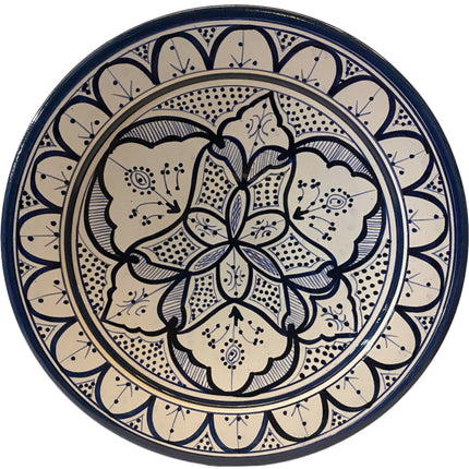 Plat marocain bleu avec motifs floraux