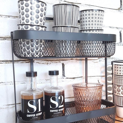 Étagère de cuisine noire pour tasses et épices