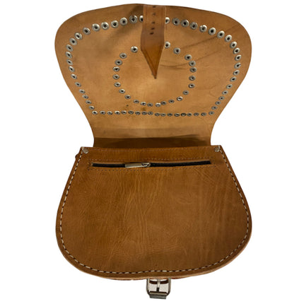 Sac en cuir marocain clouté