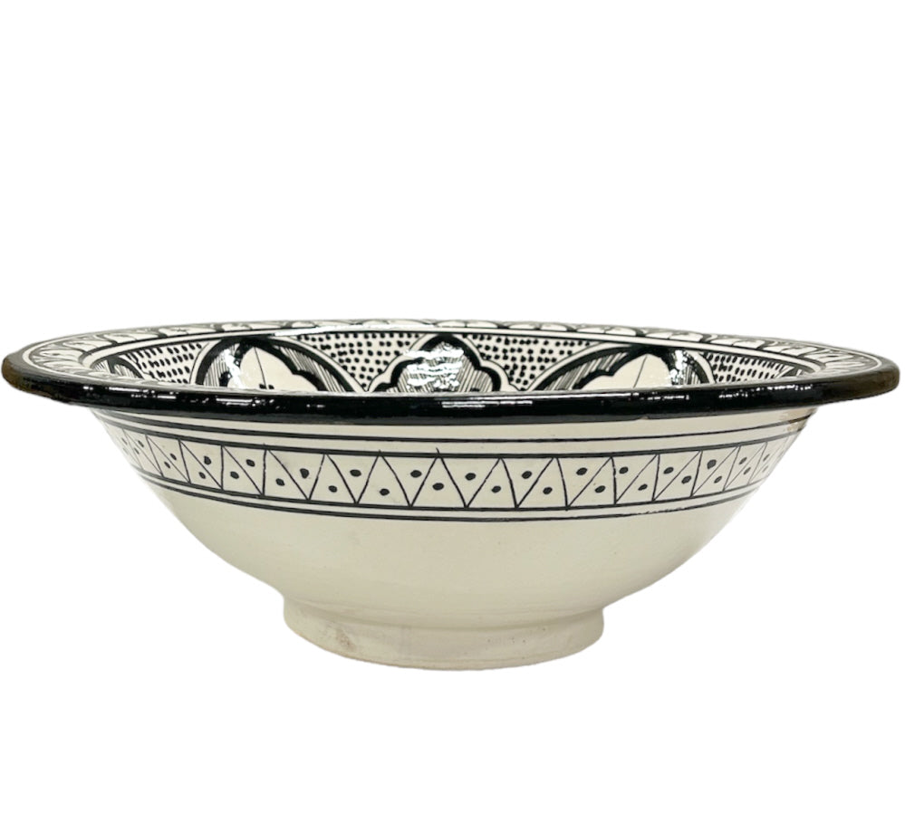 Moroccan washbasin with black tones - Earthenware (above-counter) sink Ø 35 cm