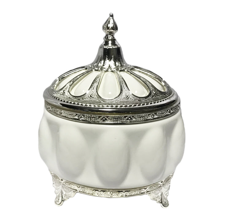 Porcelain storage jar silver